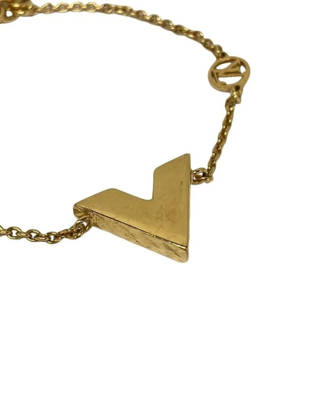 LOUIS VUITTON Brass Essential V Guilloche M64269 Gold - LE0178 Bracelet - Picture 3 of 7